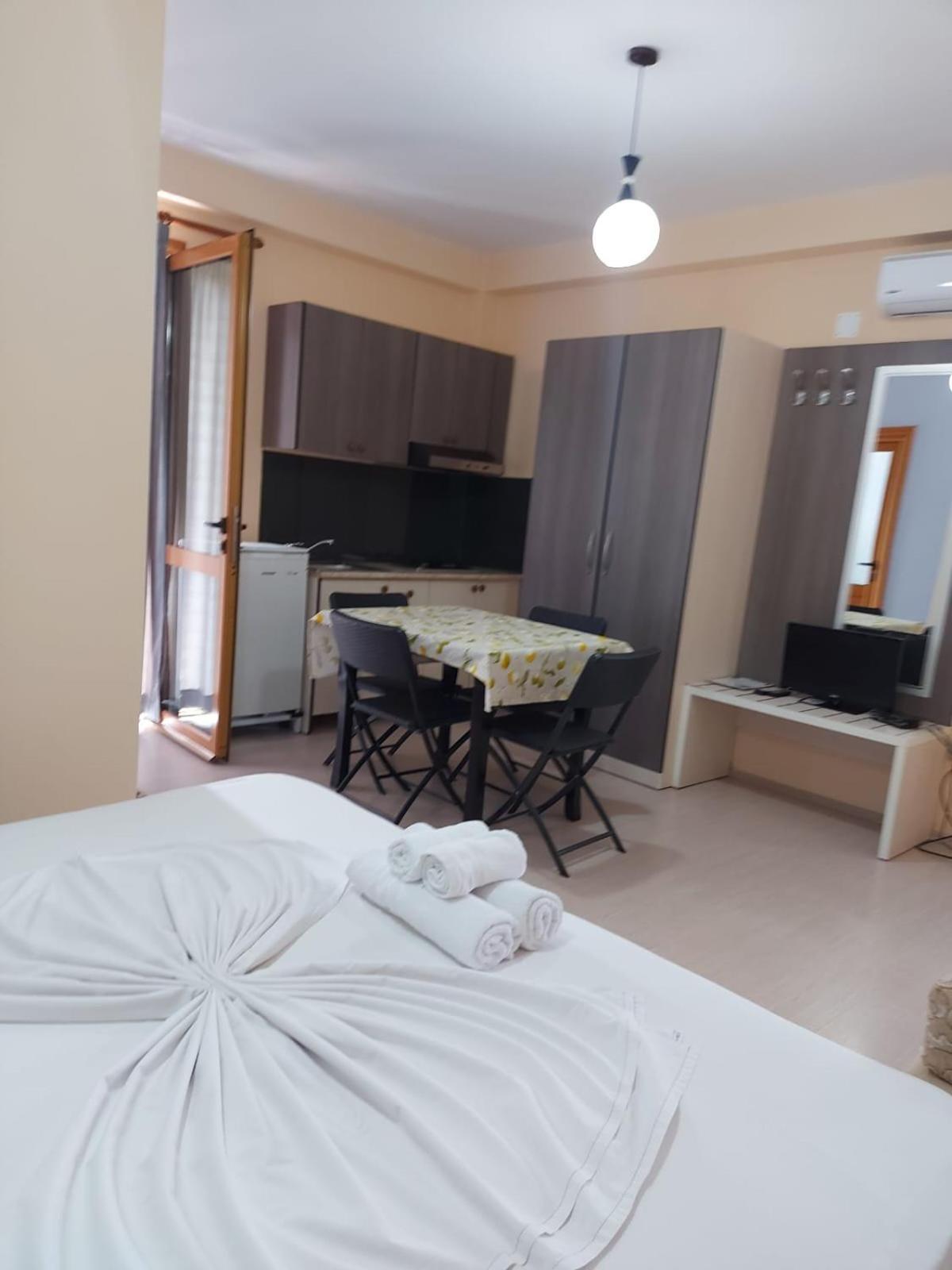 Vila Green Relax Vlorë Екстериор снимка