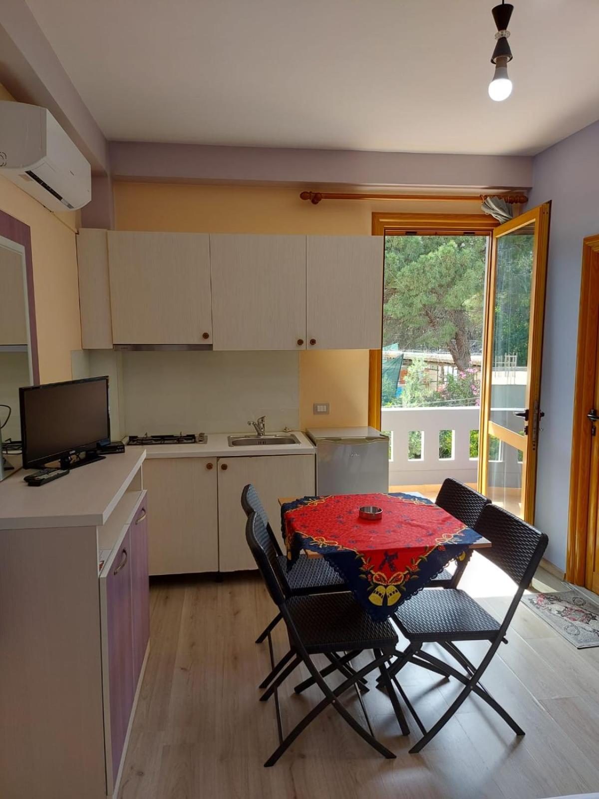 Vila Green Relax Vlorë Екстериор снимка